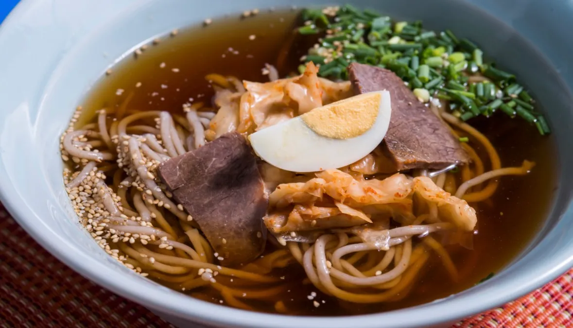 別府冷麺の一皿